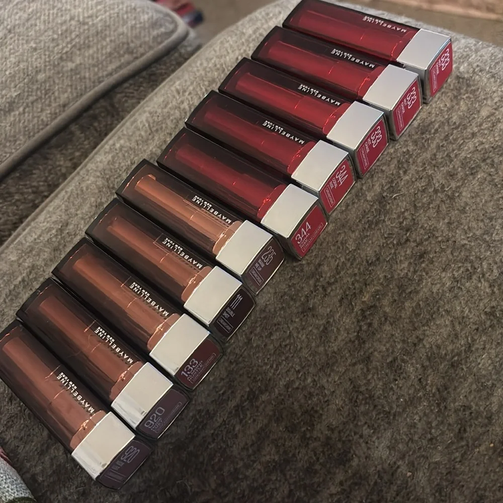 Maybelline Cream Finish‎ Lipstick